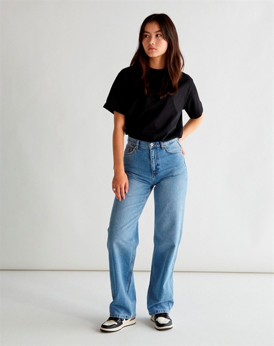 Carla Doone Jeans - Washed Blue
